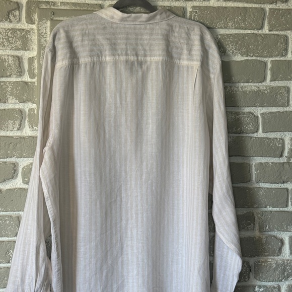 Tommy Bahama Linen long sleeve - Picture 2 of 4